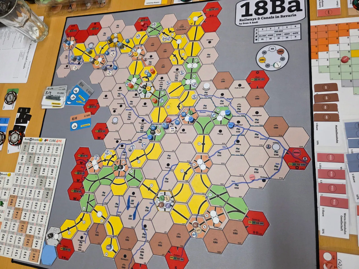 Eine der vielen Partien auf der Spielmatte der 18Bavaria Karte.